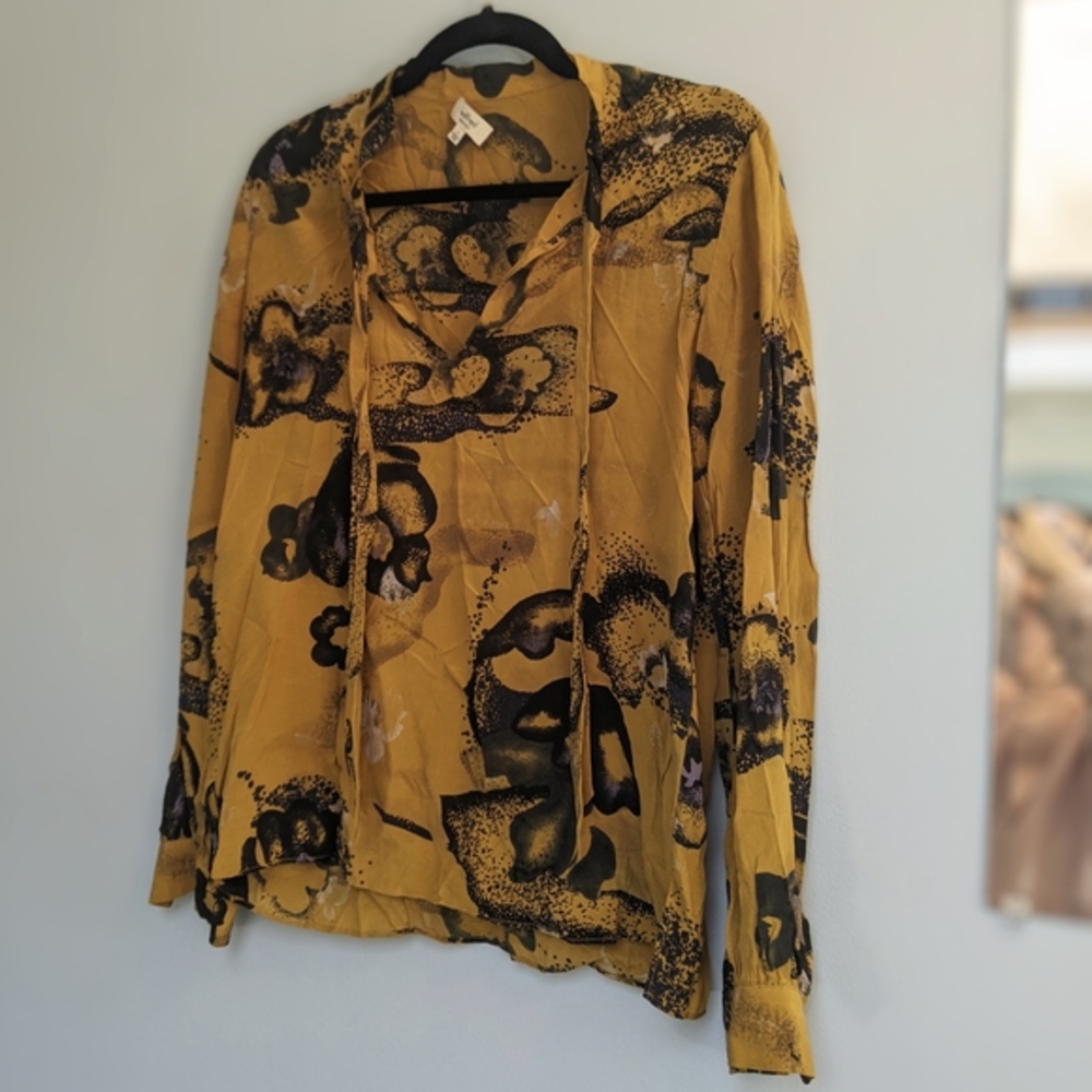 Wilfred Silk Blouse with Bold Abstract Floral Pattern